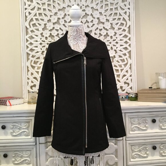 Calvin Klein Soft Shell Rain Jacket Coat - Picture 3 of 6